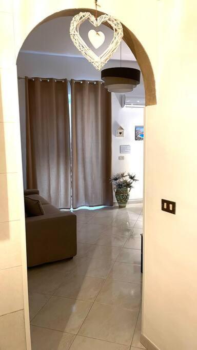 Mona House Accogliente Casa Vacanza Palermo Zewnętrze zdjęcie